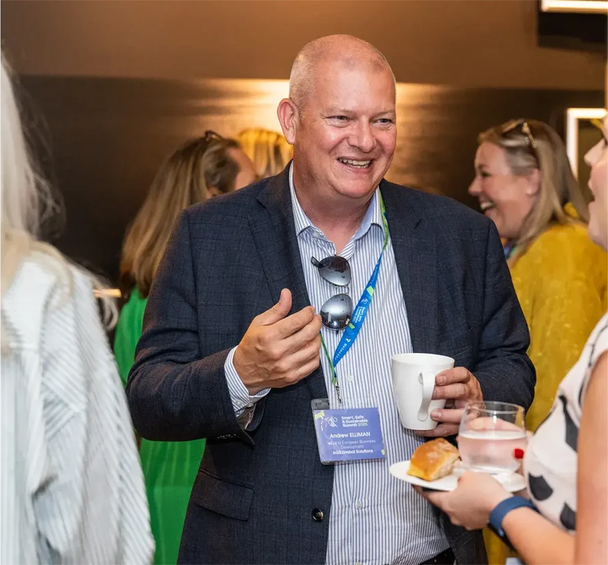 people-practicing-social-integration-workspace (1) 3